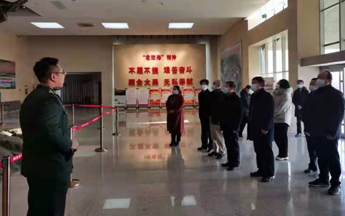 屏幕截图 2023-04-21 225917